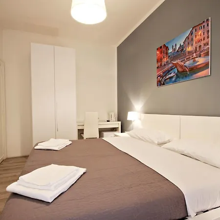 Le Piazze Di Roma Bed & Breakfast Exterior photo
